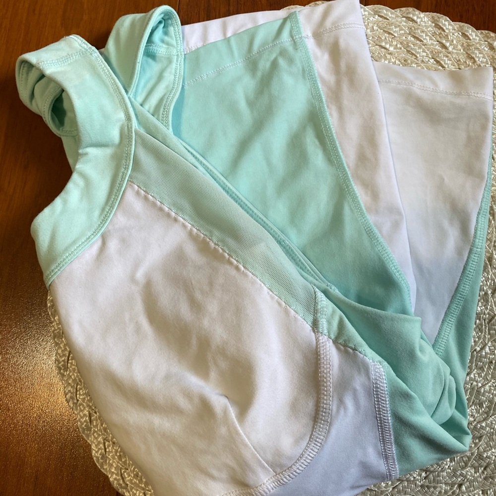 Lululemon active top - Picture 5 of 9